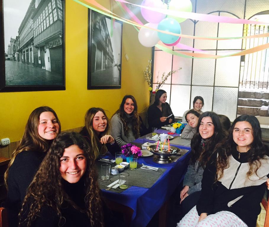Blacky Hostel And Apartments (Adults Only) Cusco Exteriör bild